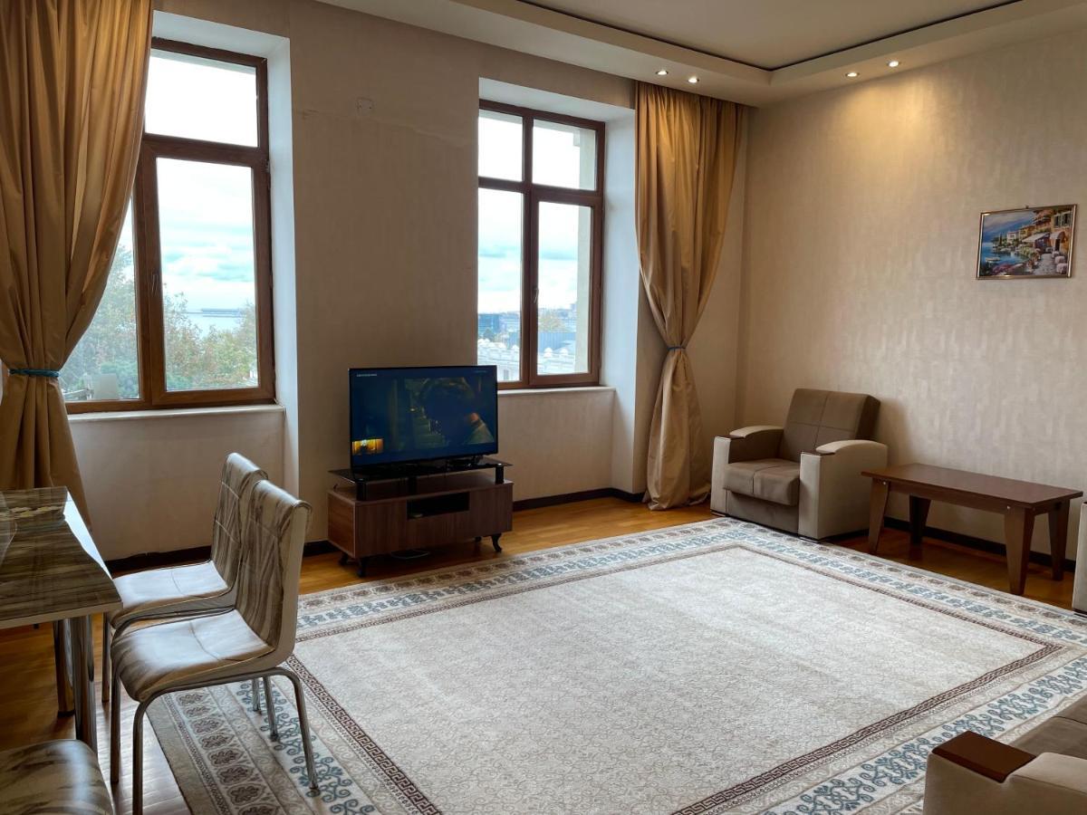 Gloriya Boulevard Apartment By Bakuapart 外观 照片